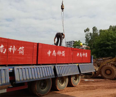 房建竹膠板到達福建漳州段總工地處